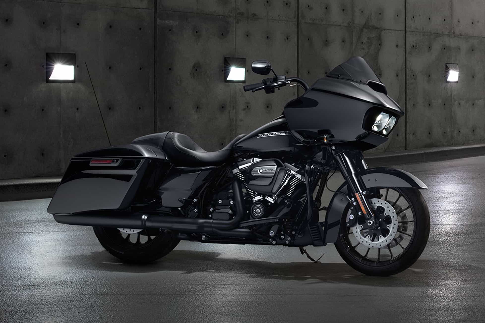 Harley-Davidson® Road Glide® Special Motorcycle